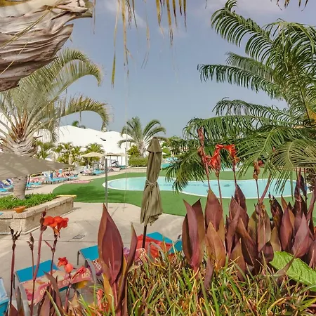 Ocean View Top Floor Spacious One Bedroom Wi-fi Pool * أذيخي
