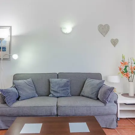 Ocean View Top Floor Spacious One Bedroom Wi-fi Pool أذيخي